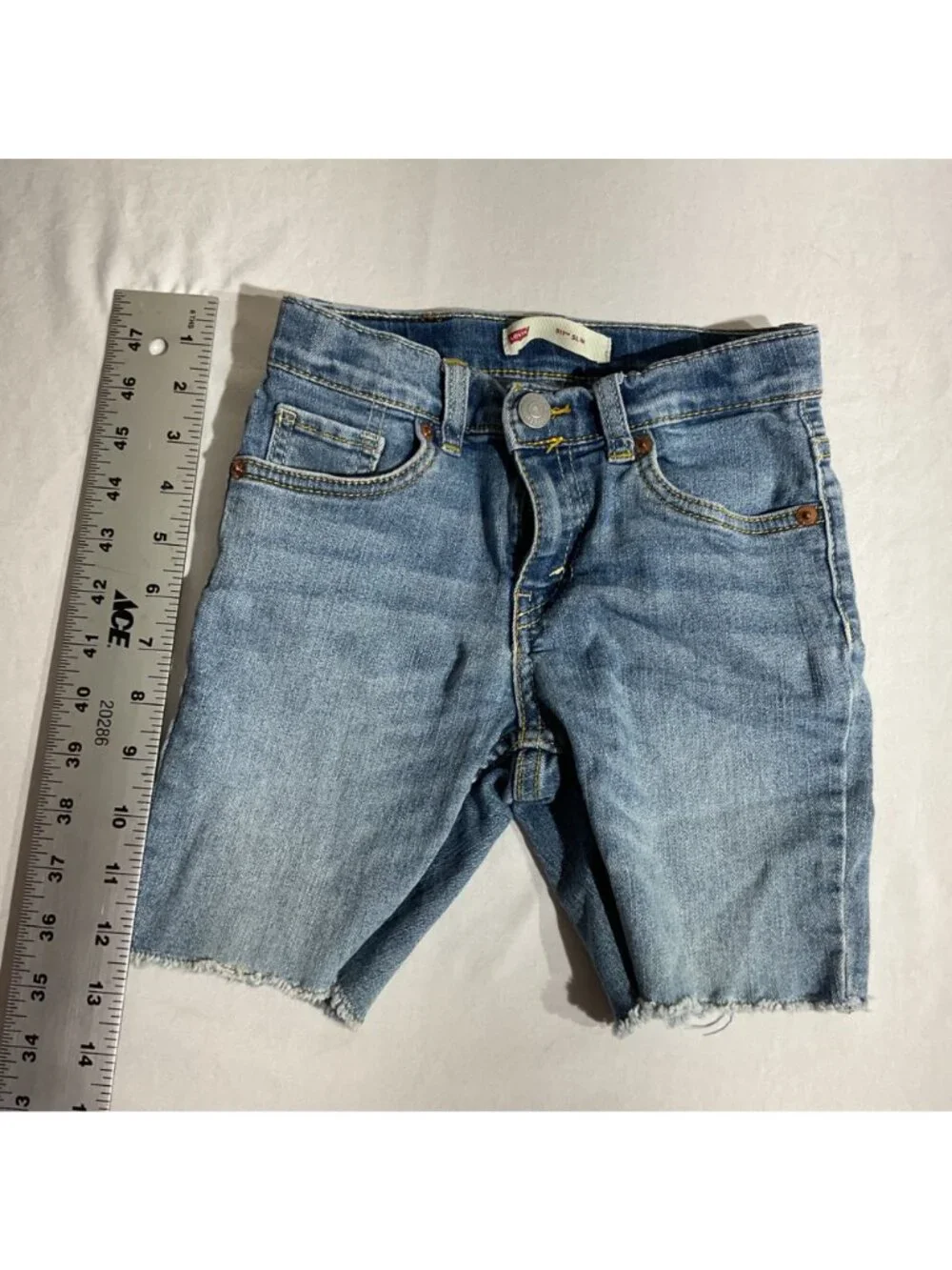 Levis Kids Distressed Light Blue Slim Denim Shorts Adjustable Waist size 5 and 6
